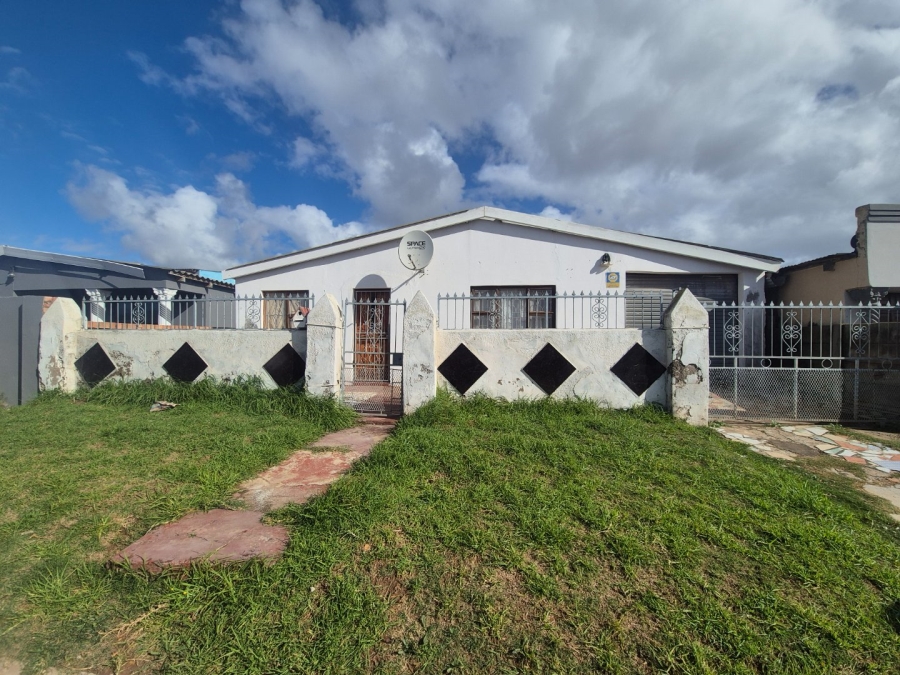 3 Bedroom Property for Sale in Zwide Eastern Cape